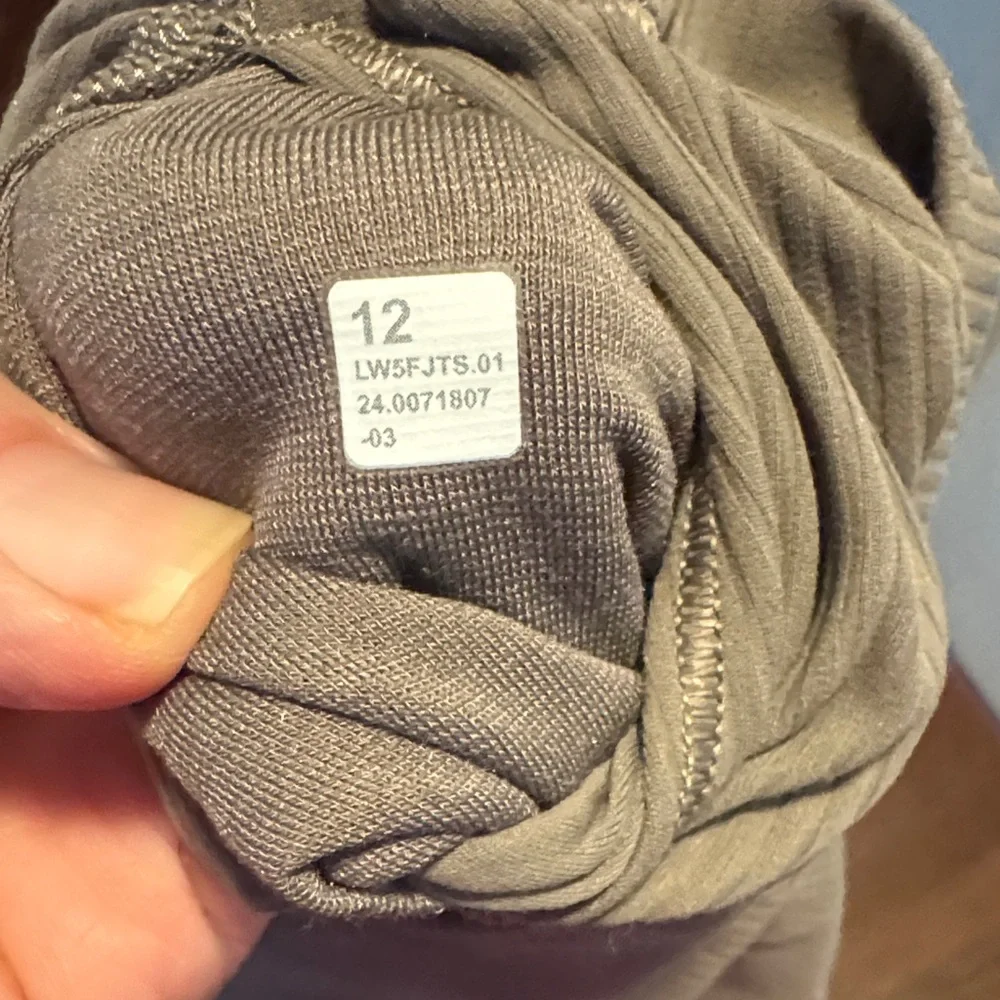 lululemon athletica ribbed leggings - Picture 3 of 5